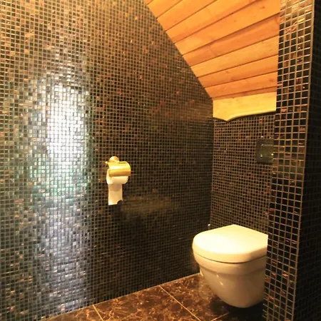 The Gorgeous Log House, That Brings Out The Smile! Villa *