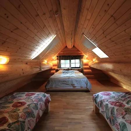 The Gorgeous Log House, That Brings Out The Smile! *