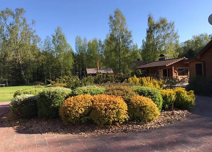 The Gorgeous Log House, That Brings Out The Smile! *