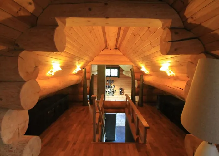 The Gorgeous Log House, That Brings Out The Smile!