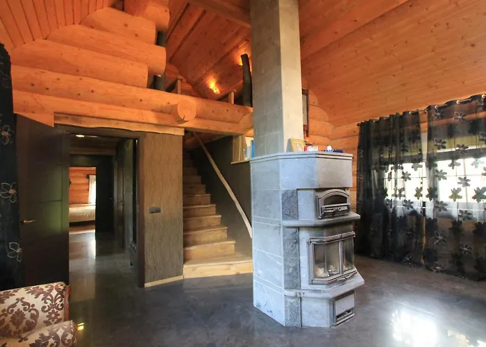 Villa The Gorgeous Log House, That Brings Out The Smile!